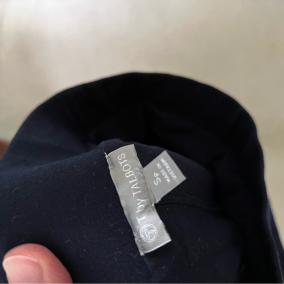 T for Talbots Navy Skort Size SP - Picture 6 of 7